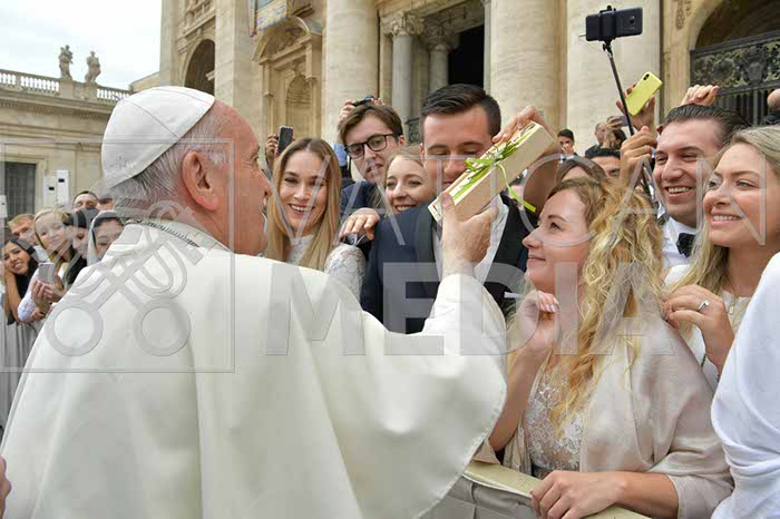 %_tempFileName347420_17102018%