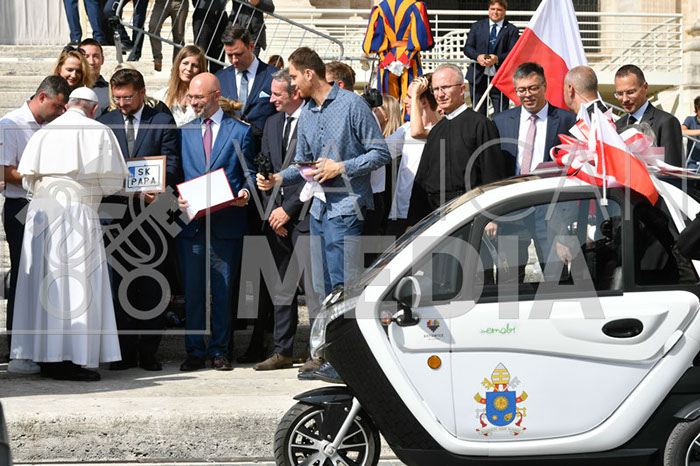 %_tempFileName297321_18092019%
