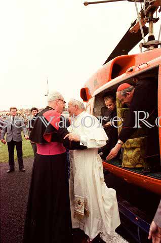 %_tempFileName00158_IRLANDA-USA1979%
