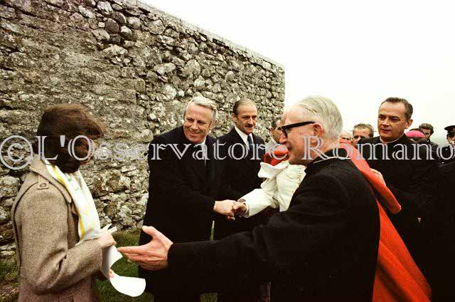 %_tempFileName00282_IRLANDA-USA1979%