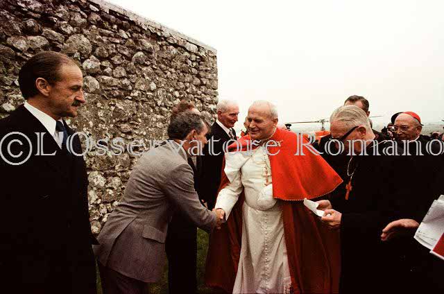 %_tempFileName00285_IRLANDA-USA1979%