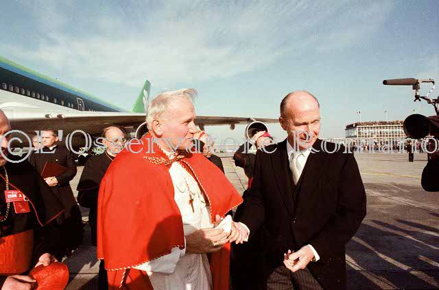 %_tempFileName00365_IRLANDA-USA1979%