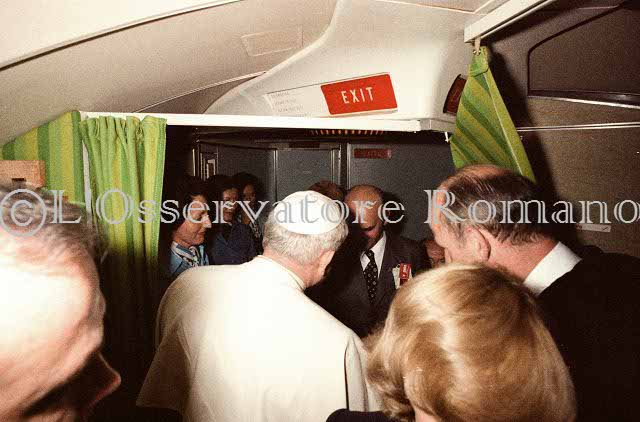 %_tempFileName00388_IRLANDA-USA1979%
