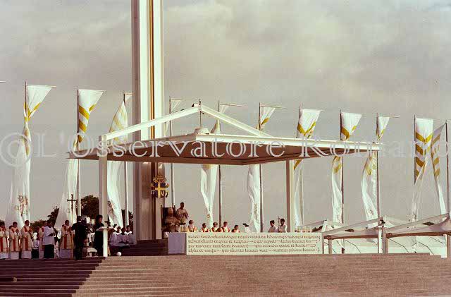 %_tempFileName00437_IRLANDA-USA1979%
