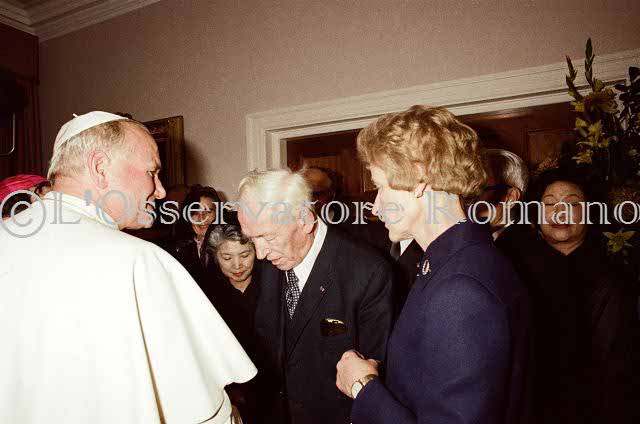 %_tempFileName00487_IRLANDA-USA1979%