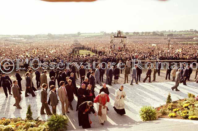 %_tempFileName00493_IRLANDA-USA1979%