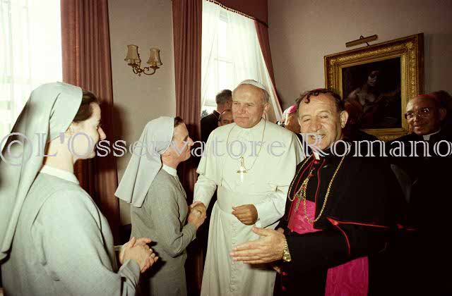 %_tempFileName00592_IRLANDA-USA1979%