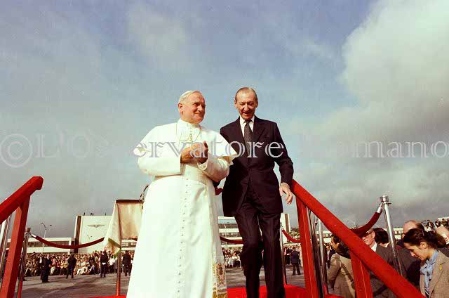 %_tempFileName00805_IRLANDA-USA1979%