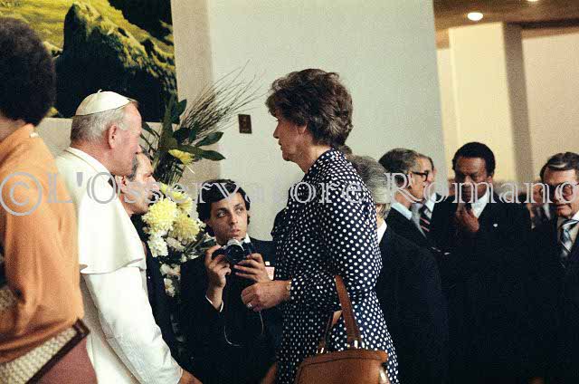 %_tempFileName00898_IRLANDA-USA1979%