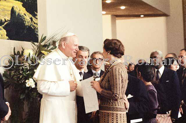 %_tempFileName01002_IRLANDA-USA1979%
