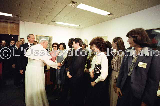 %_tempFileName01042_IRLANDA-USA1979%