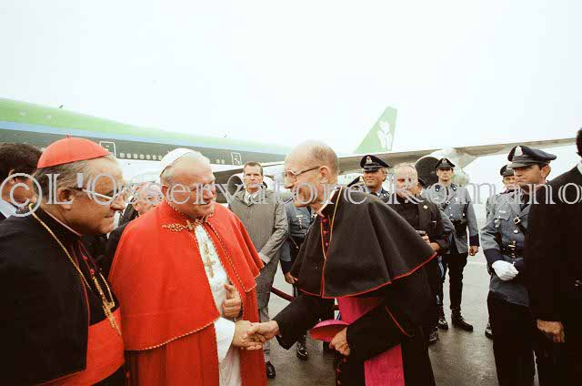 %_tempFileName01095_IRLANDA-USA1979%