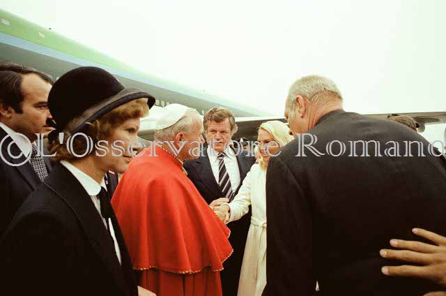 %_tempFileName01099_IRLANDA-USA1979%