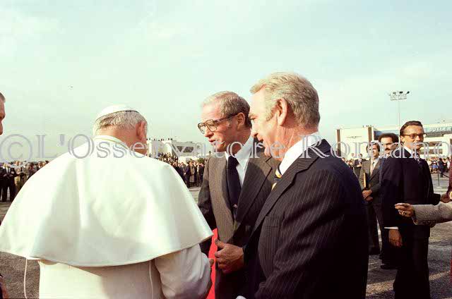 %_tempFileName01198_IRLANDA-USA1979%