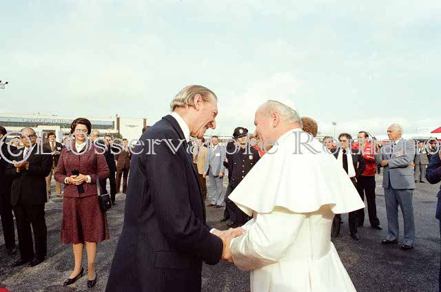 %_tempFileName01206_IRLANDA-USA1979%