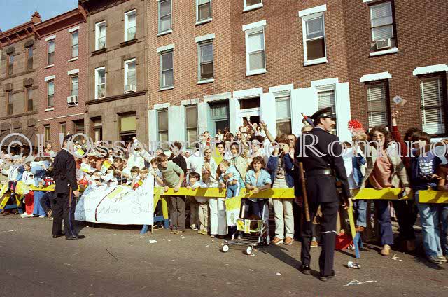 %_tempFileName01240_IRLANDA-USA1979%
