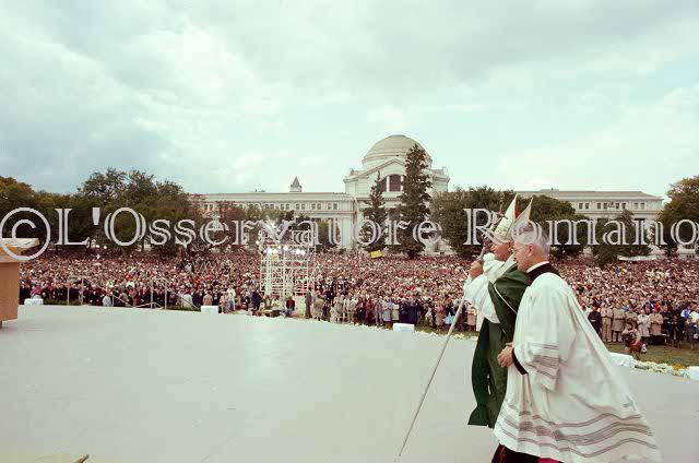 %_tempFileName01702_IRLANDA-USA1979%