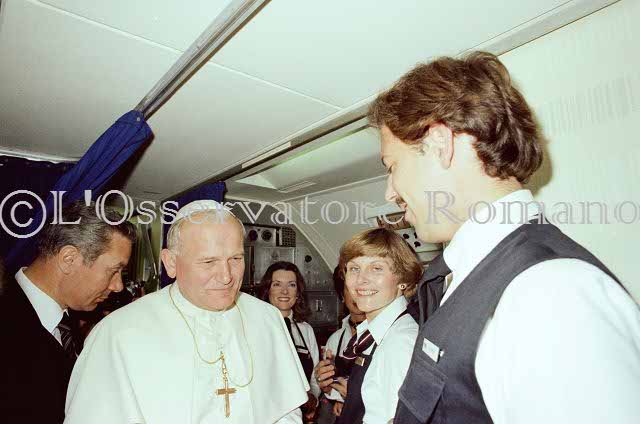 %_tempFileName01809_IRLANDA-USA1979%