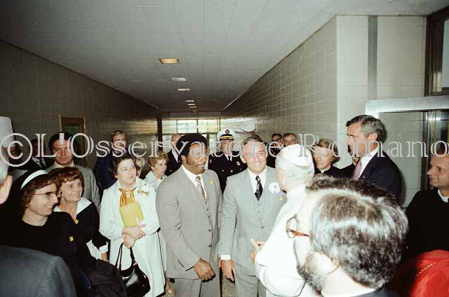%_tempFileName01983_IRLANDA-USA1979%
