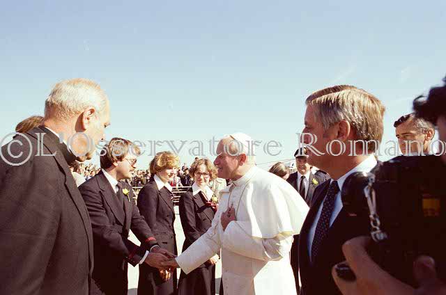 %_tempFileName02005_IRLANDA-USA1979%