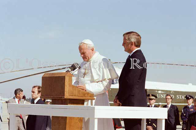 %_tempFileName02007_IRLANDA-USA1979%