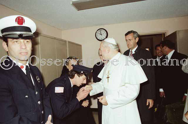 %_tempFileName02305_IRLANDA-USA1979%