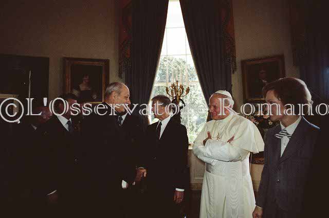 %_tempFileName02335_IRLANDA-USA1979%