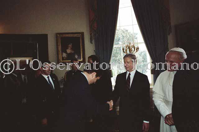 %_tempFileName02339_IRLANDA-USA1979%