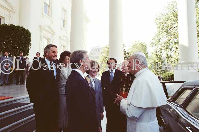 %_tempFileName02382_IRLANDA-USA1979%