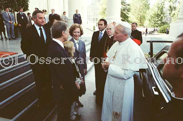 %_tempFileName02383_IRLANDA-USA1979%