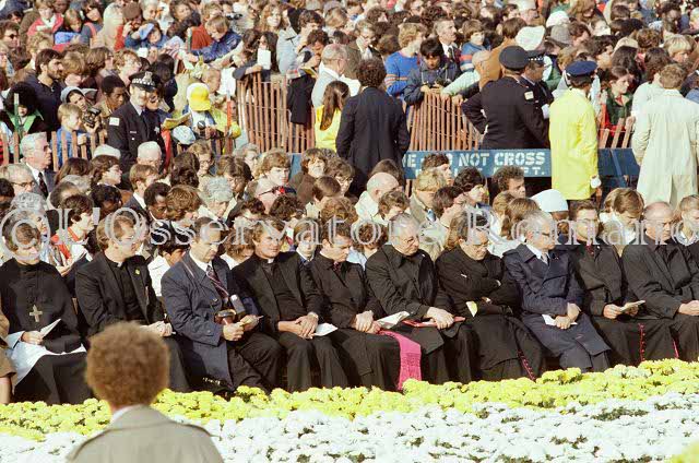 %_tempFileName02410_IRLANDA-USA1979%