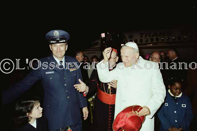 %_tempFileName02426_IRLANDA-USA1979%