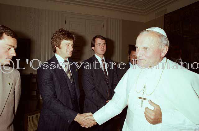 %_tempFileName02544_IRLANDA-USA1979%