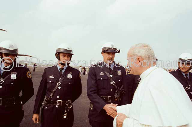 %_tempFileName02577_IRLANDA-USA1979%