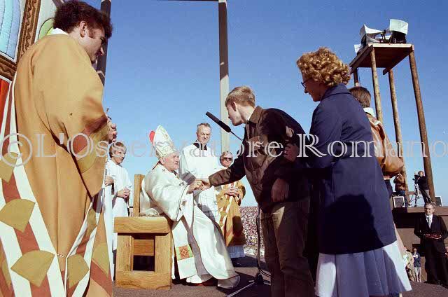 %_tempFileName02592_IRLANDA-USA1979%