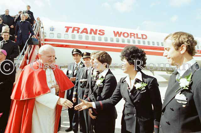 %_tempFileName02681_IRLANDA-USA1979%