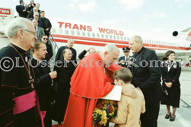 %_tempFileName02686_IRLANDA-USA1979%