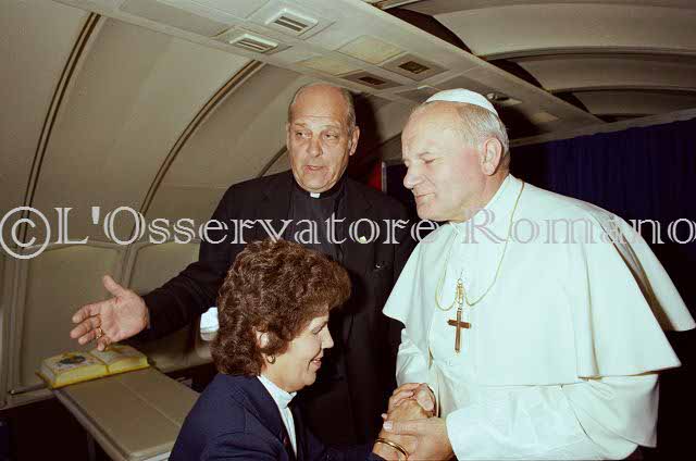 %_tempFileName02706_IRLANDA-USA1979%