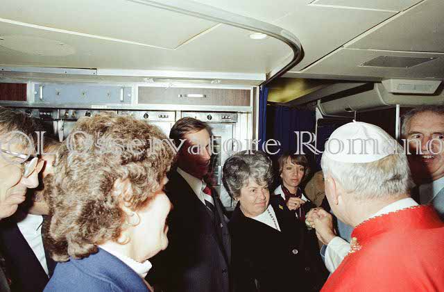 %_tempFileName02715_IRLANDA-USA1979%