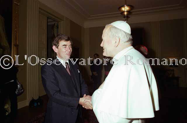 %_tempFileName02746_IRLANDA-USA1979%