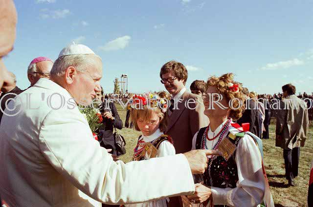 %_tempFileName02847_IRLANDA-USA1979%