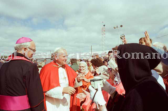 %_tempFileName02903_IRLANDA-USA1979%
