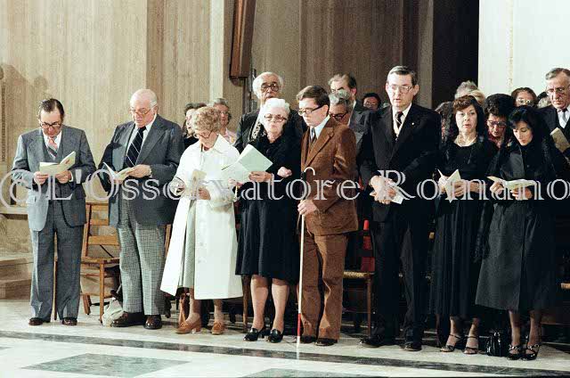 %_tempFileName03083_IRLANDA-USA1979%