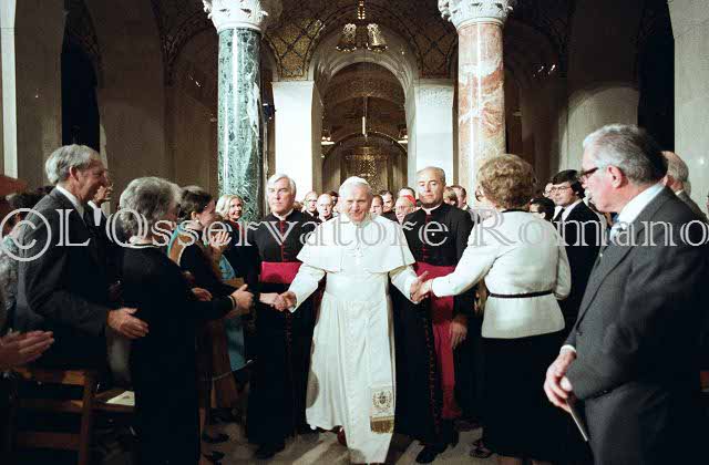 %_tempFileName03094_IRLANDA-USA1979%