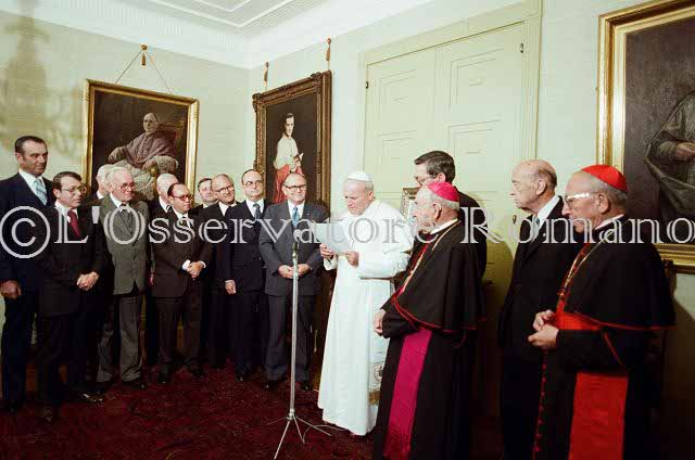 %_tempFileName03218_IRLANDA-USA1979%