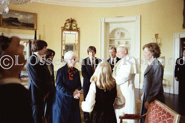 %_tempFileName03300_IRLANDA-USA1979%