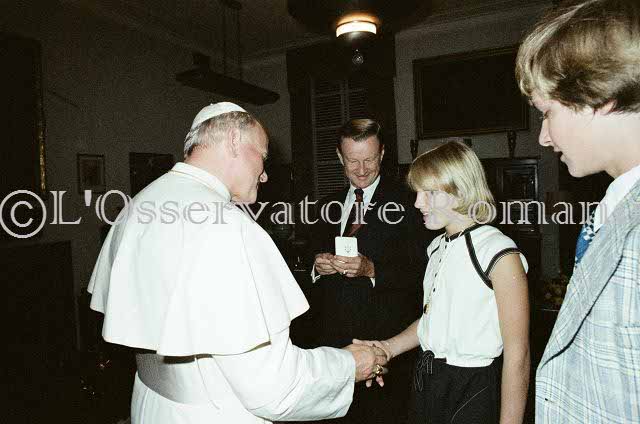 %_tempFileName03353_IRLANDA-USA1979%