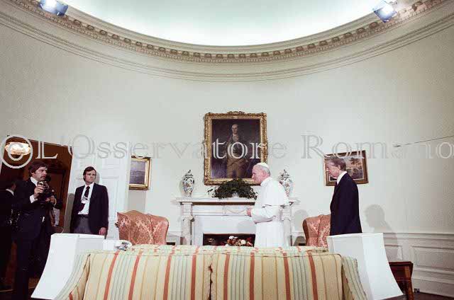 %_tempFileName03507_IRLANDA-USA1979%