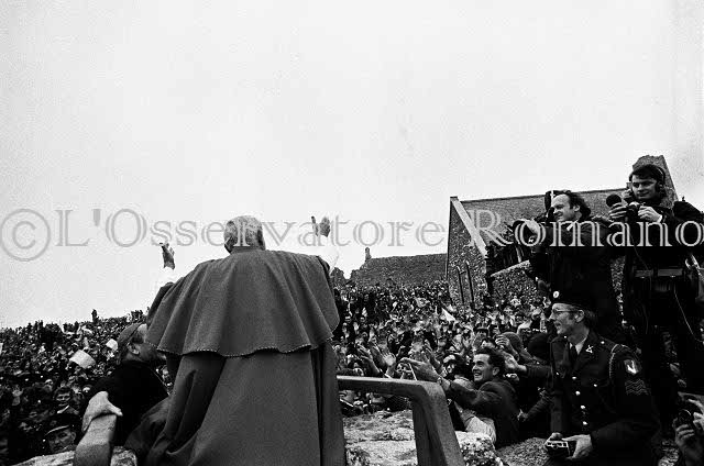 %_tempFileName00675BN_IRLANDA-USA1979%