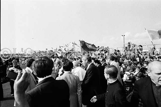 %_tempFileName01850BN_IRLANDA-USA1979%